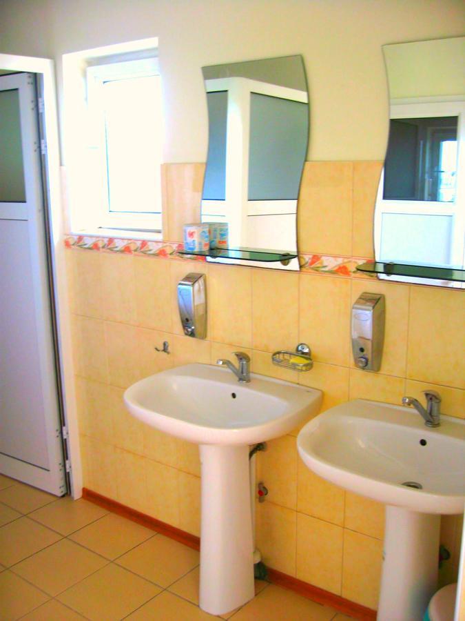 Adam & Eva Hotel Затока Екстериор снимка